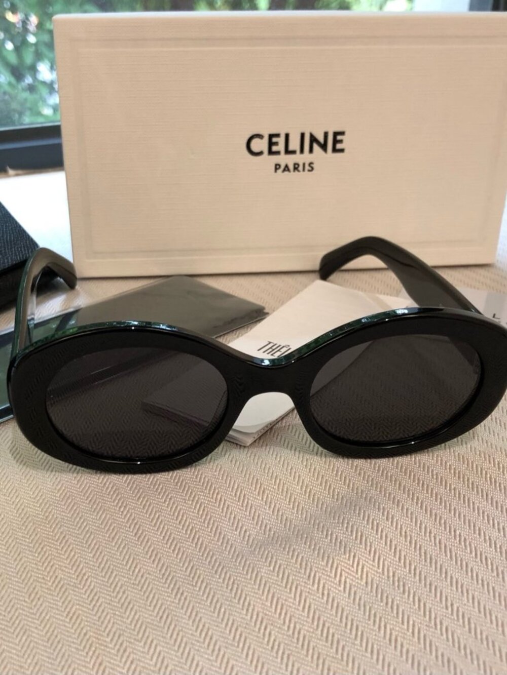 CELINE Black Sunglasses - Picture 2 of 7